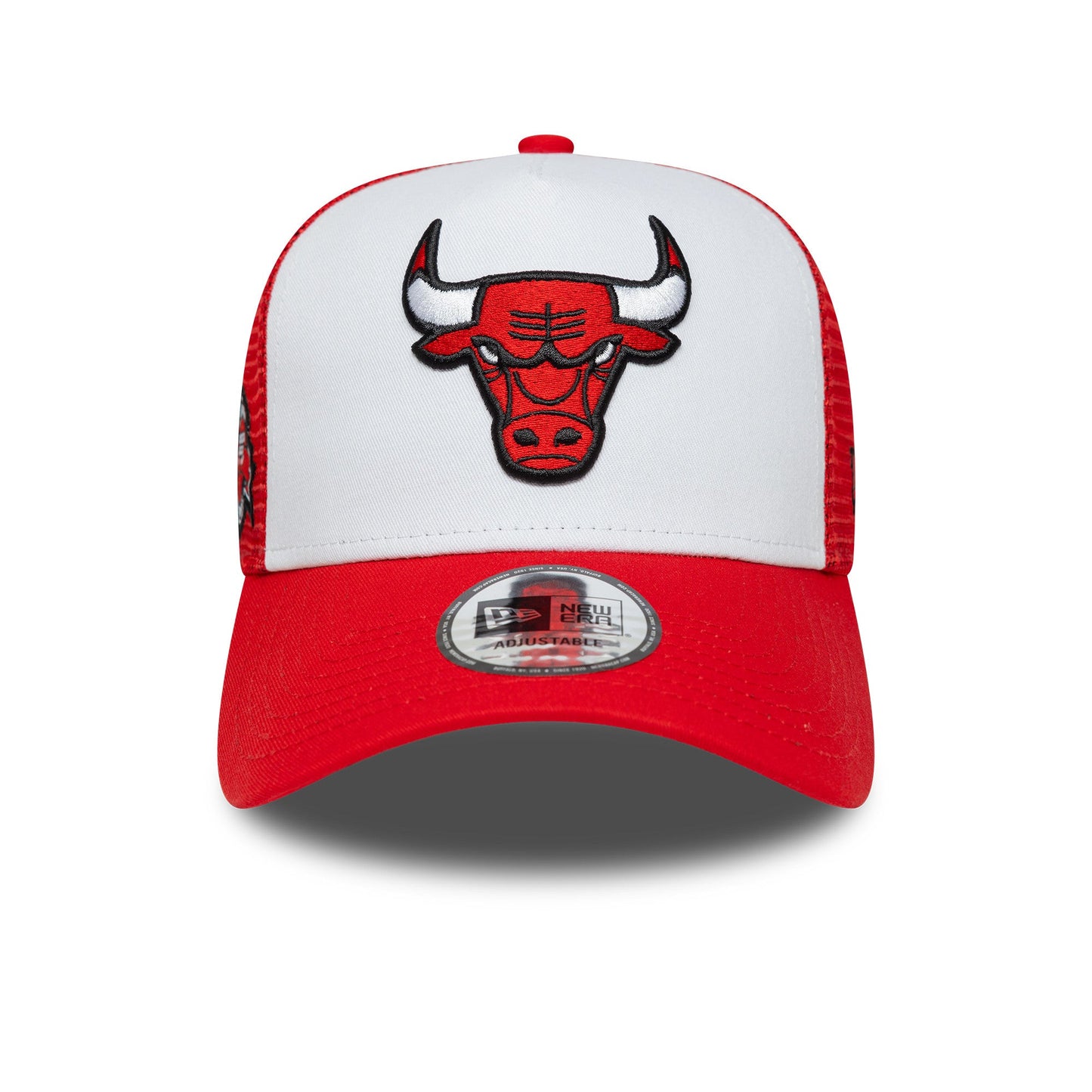 Chicago Bulls NBA Trucker Snapback Side Patch New Era White/Red Official NBA Fan Gear